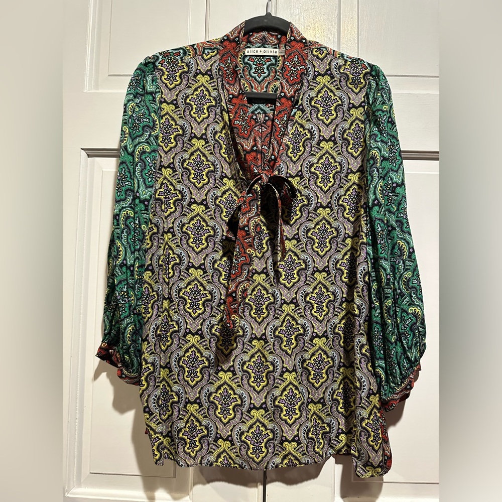 Alice & Olivia multicolor blouse Sz L